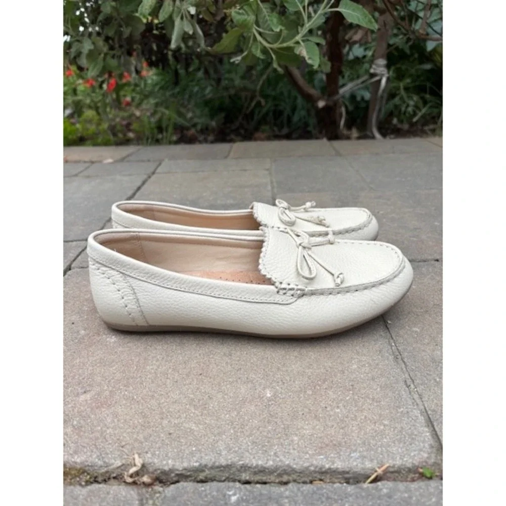 Clarks Collection Elliotte Sail Women's Leather Shoes, Off White,‎ SZ 8